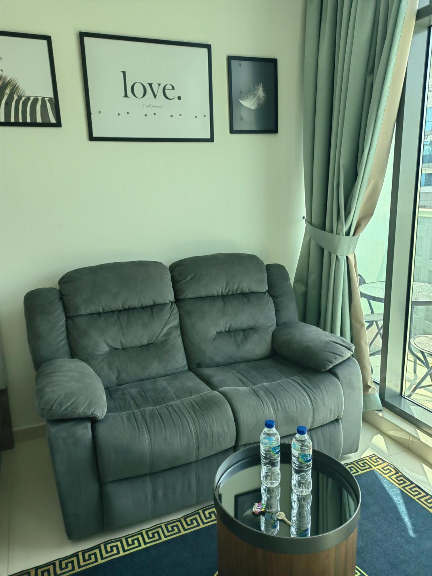 7 Palm Jumeirah West Dubai