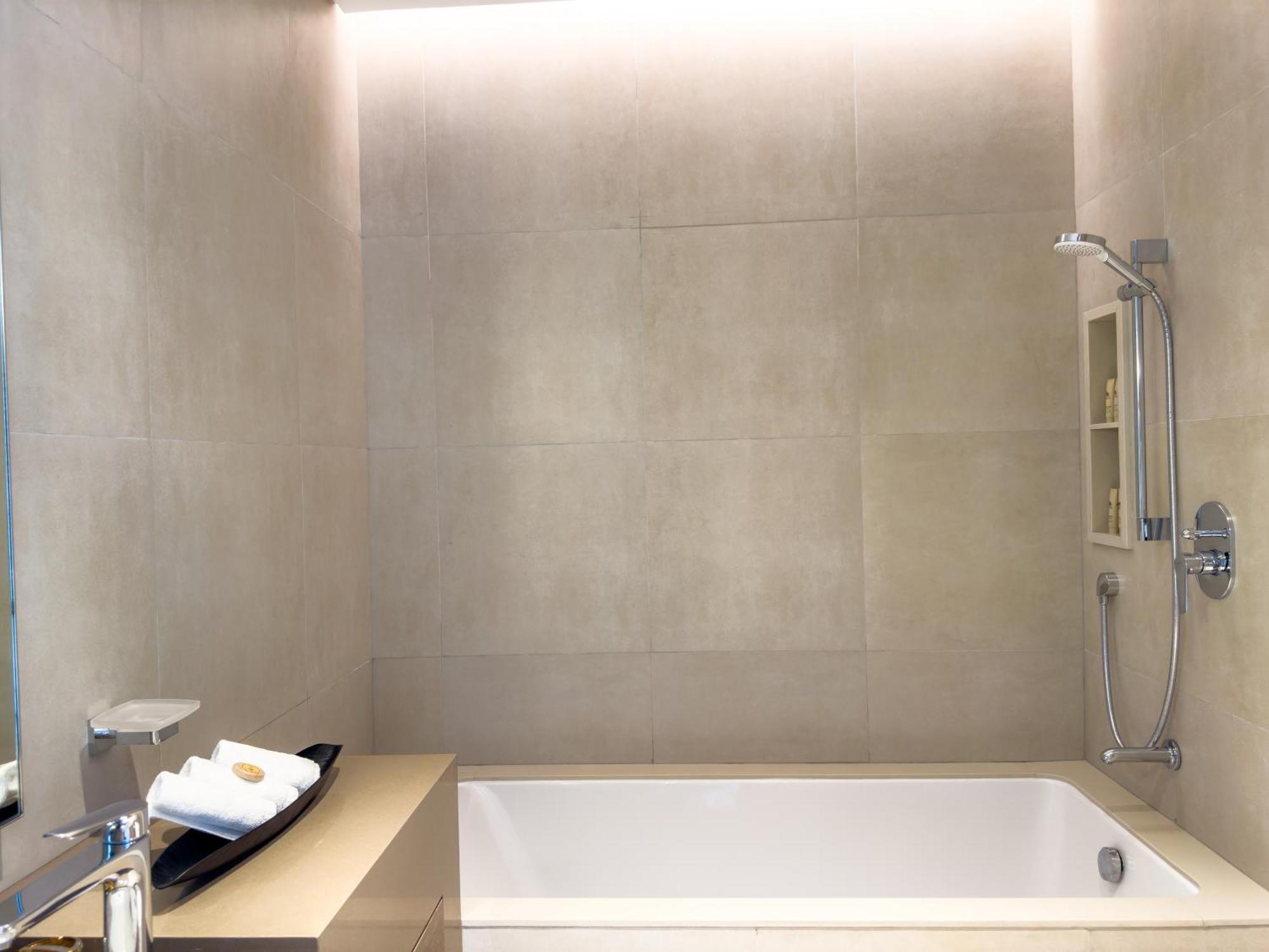 Apartment Address 45th Floor Million Dollar View With Ps5 Byblck Dubai