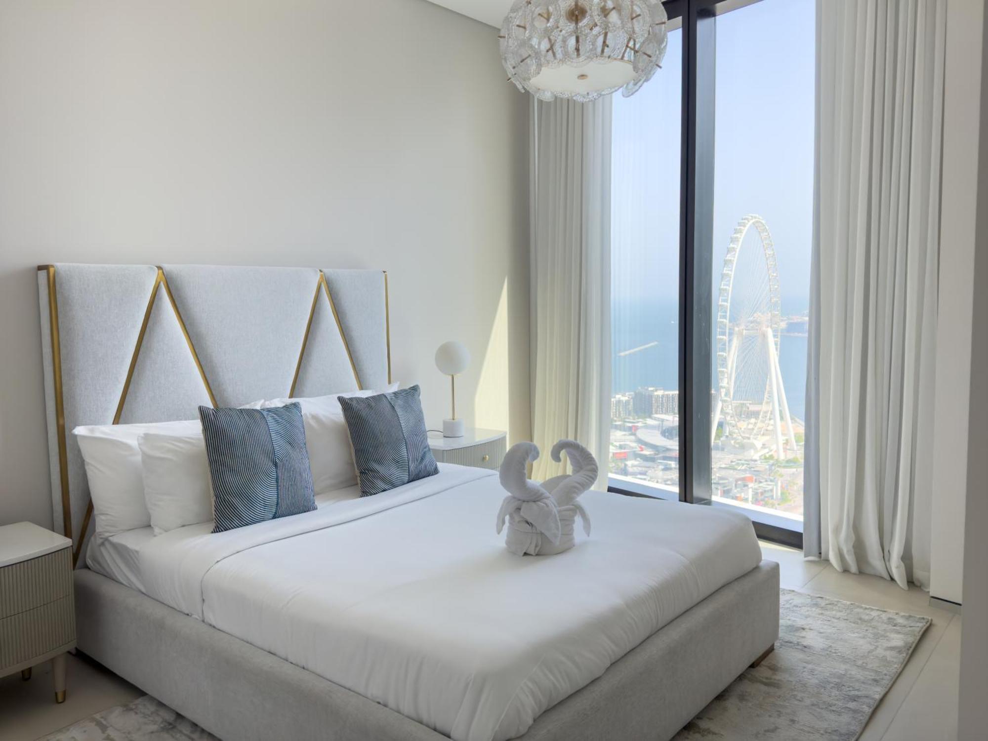 Apartment Address 45th Floor Million Dollar View With Ps5 Byblck