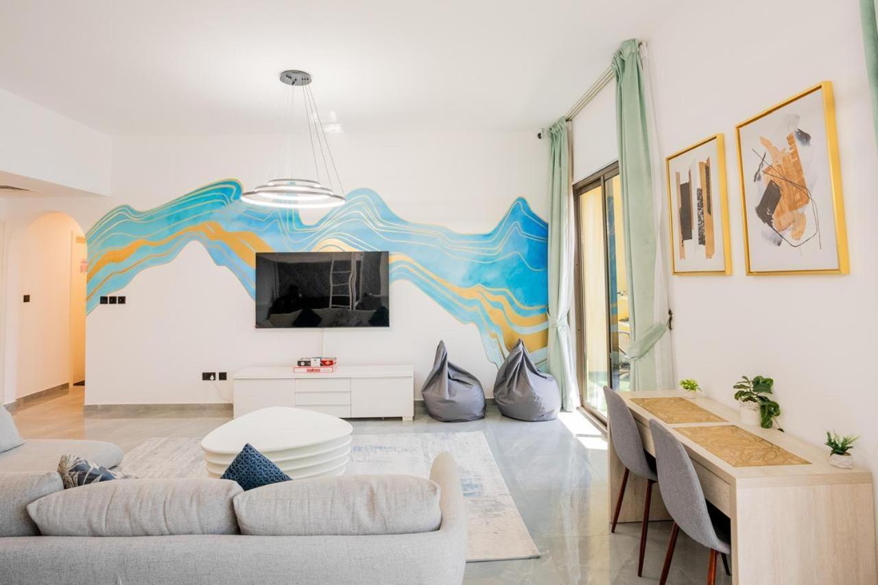 Beachside Apartment Dubai
