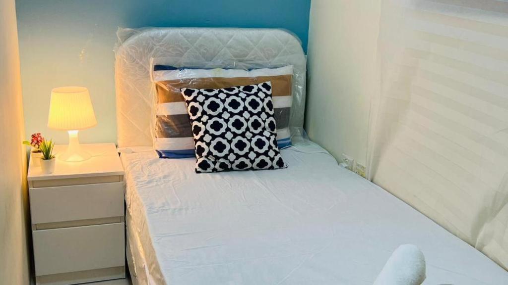 Homestay The Pod Partition Al Barsha 1 *