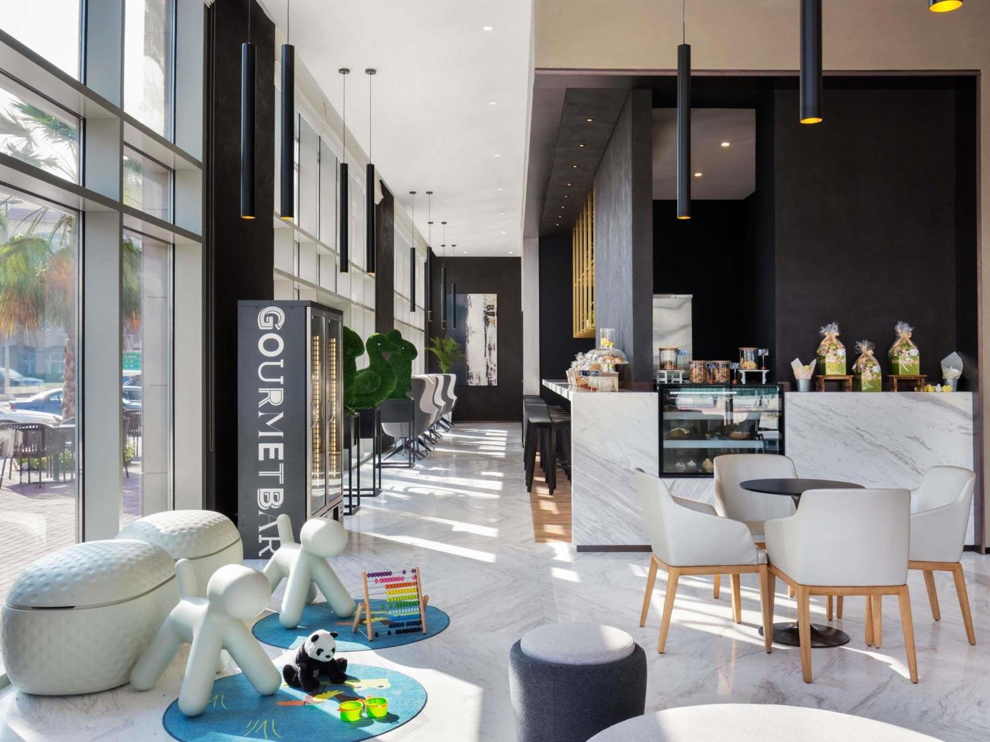 Novotel Bur - Healthcare Hotel Dubai