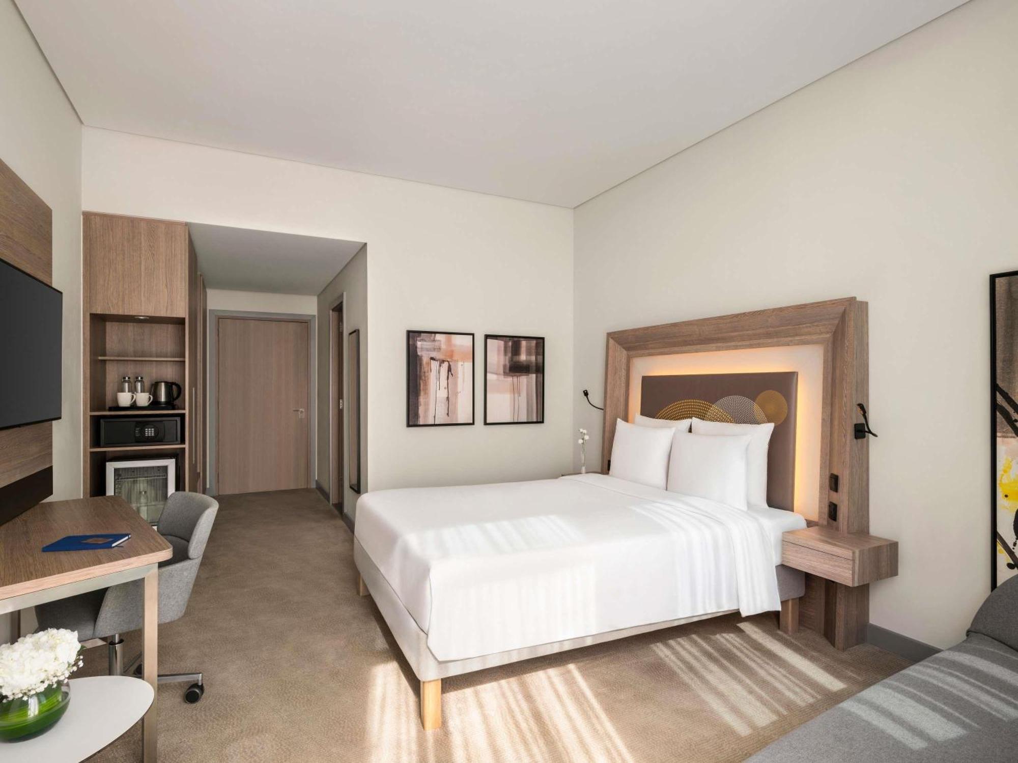 Novotel Bur - Healthcare Hotel Dubai