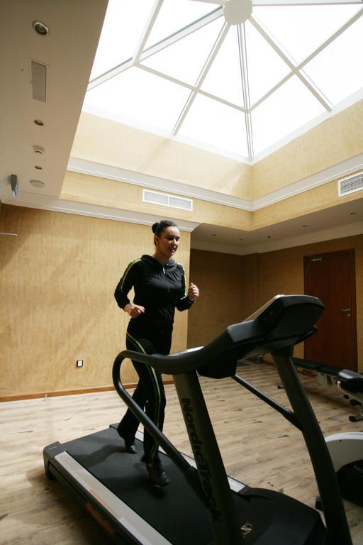 Auris Hotel 3*