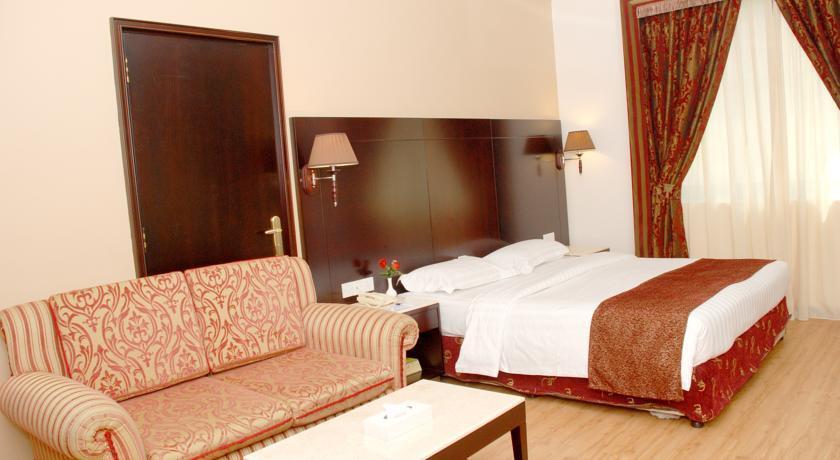 Hotel Signature Al Riqqa 3*