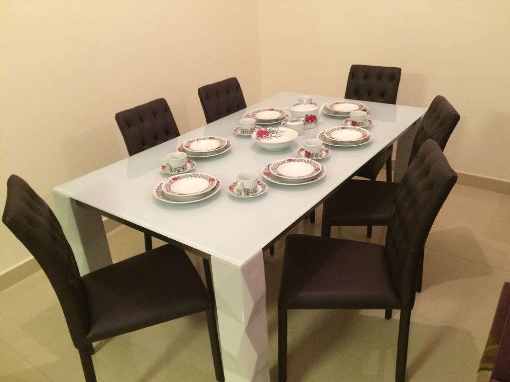 Apartamento Three Bedroom - Centrium Impz Dubái