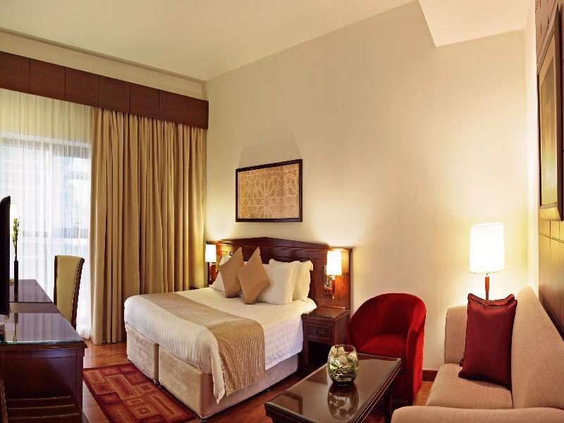 Hotell Majestic City Retreat 4*