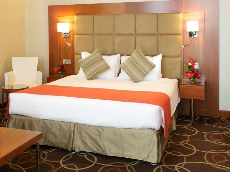 Montreal Barsha Hotel