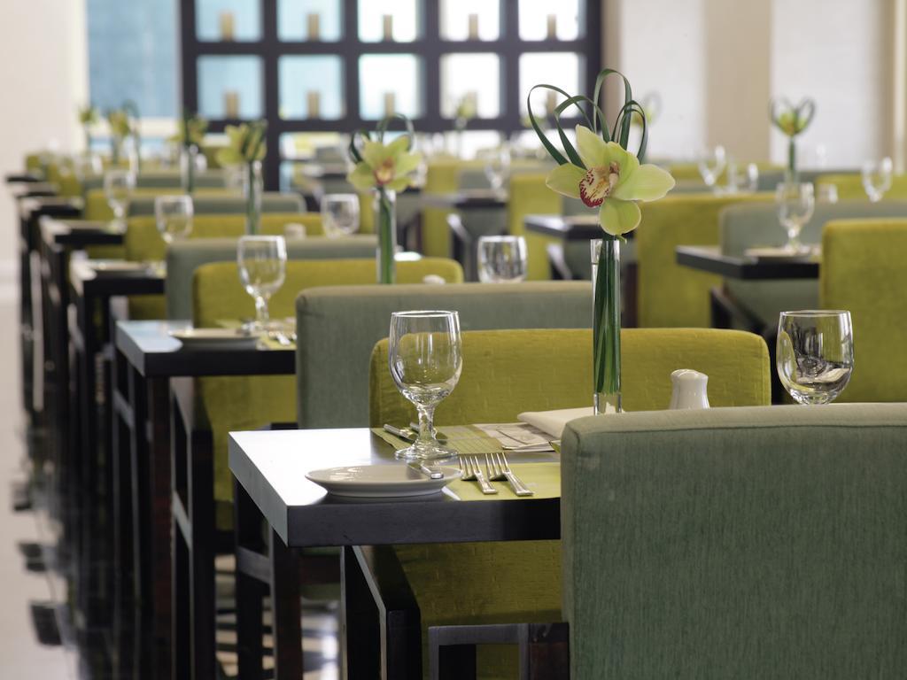 Millennium Plaza Hotel 5*