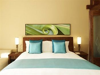 Sofitel Dubai Palm Apartments Hotel