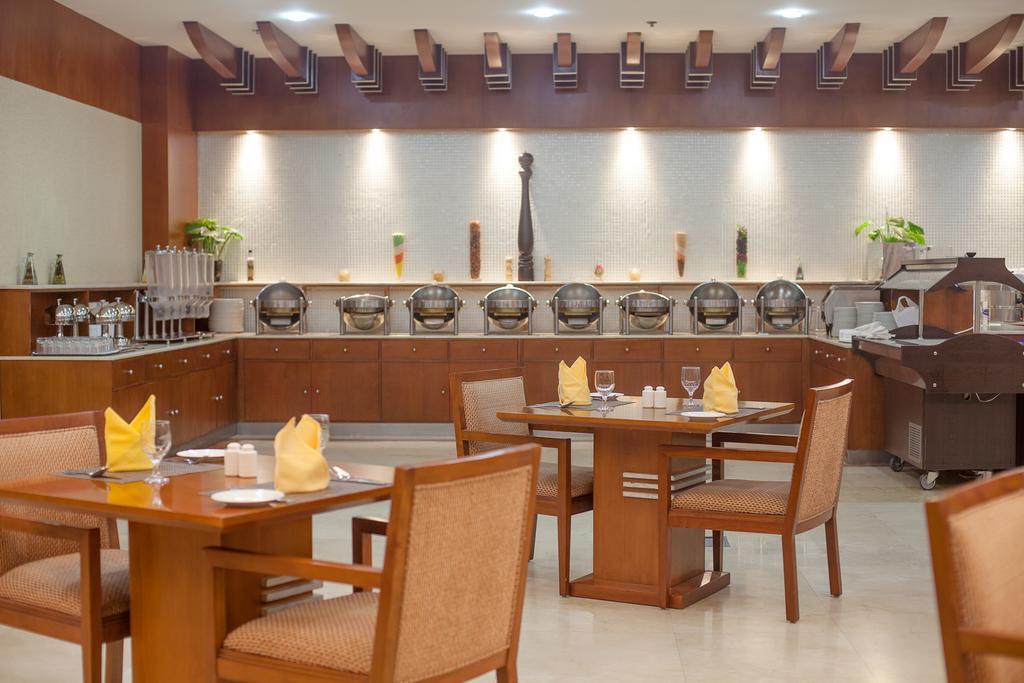 Aparthotel Chelsea Gardens 4*