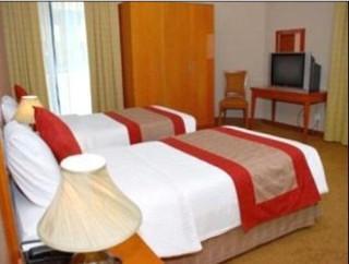 Aparthotel London Crown 1 3*