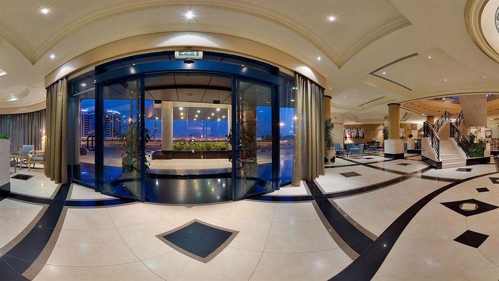 Le Meridien Fairway Hotell 4*