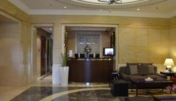 Auris Hotel 3*