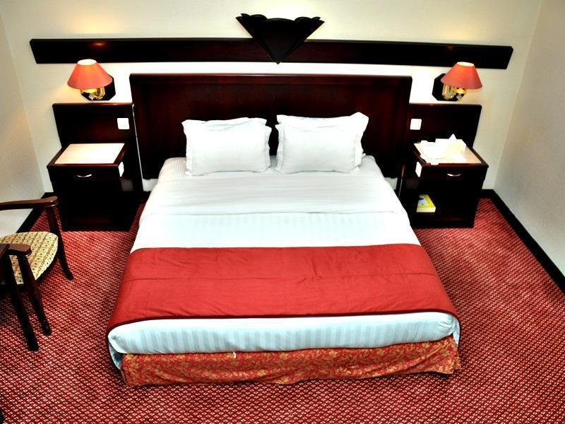 Claridge - 3* Dubai