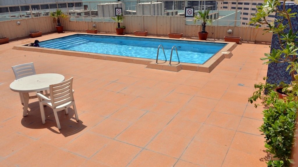 J5 Bur Hotel 3*