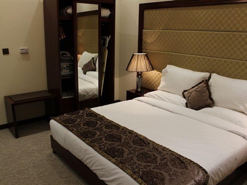 Apartahotel Milestone 3*