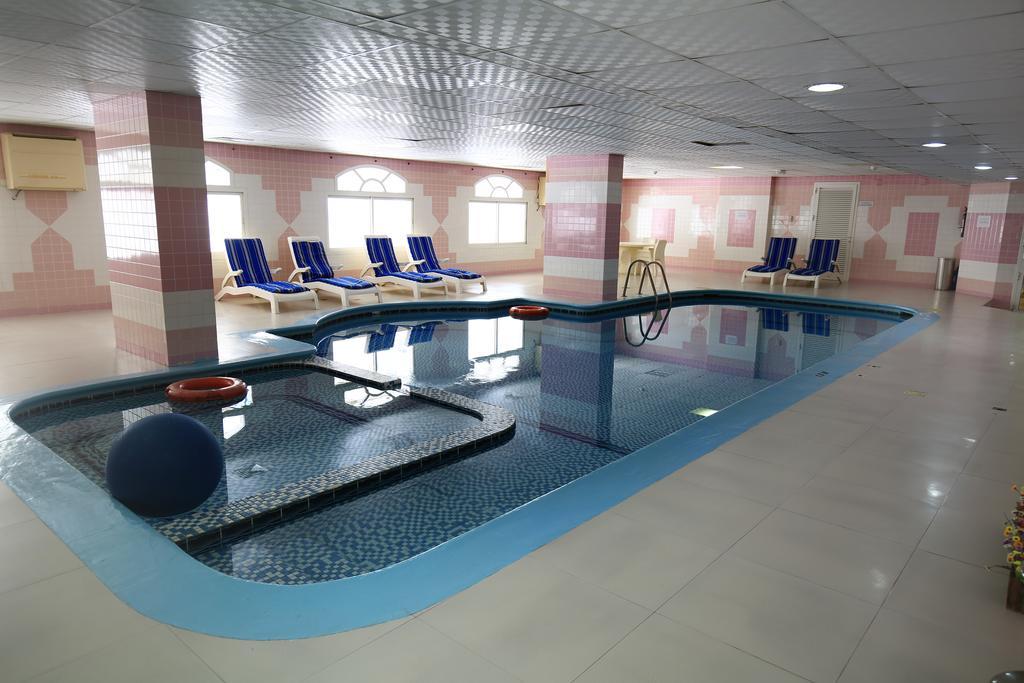 Imperial 4*