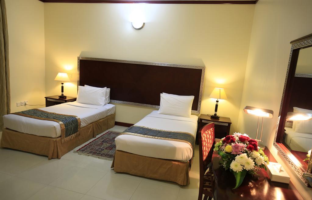 Imperial Aparthotel 4*