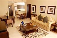 Hotel Golden Tulip Suites Dubai