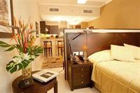 Hotel Golden Tulip Suites