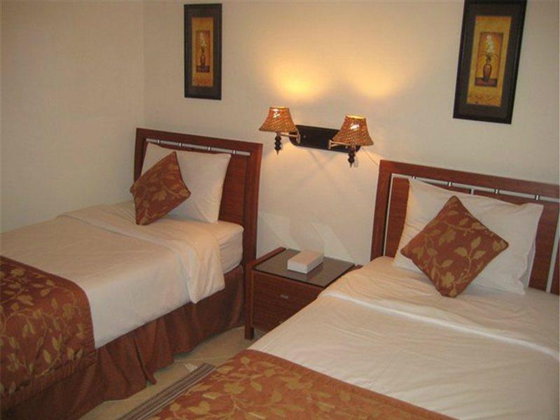 Al Deyafa Aparthotel