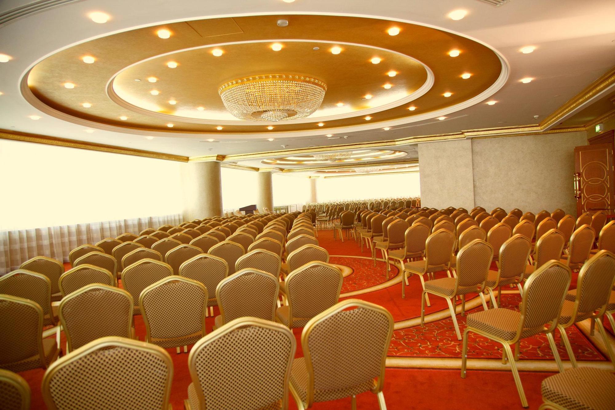 Grand Excelsior Al Barsha Hotel Dubai
