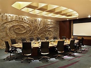Sofitel Dubai Palm Apartments 5*