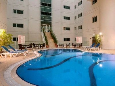 Apartahotel Lotus Downtown Metro 4*