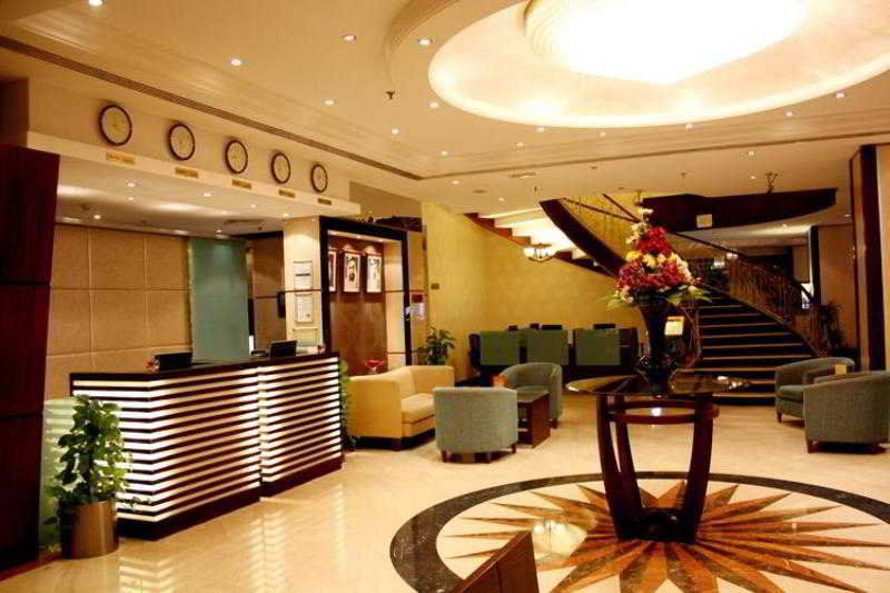 Landmark Summit Hotell 4*