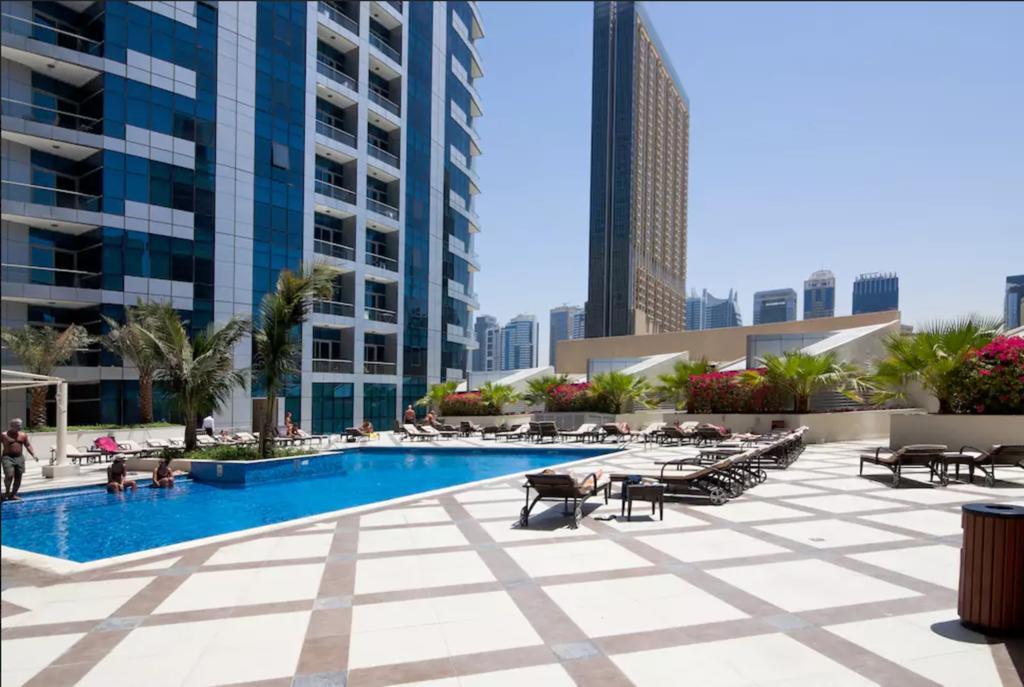Apartamento Dhh - Cozy And Bright Studio, Bay West Tower Dubái