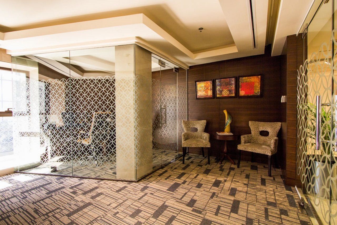 Majestic City Retreat Dubai