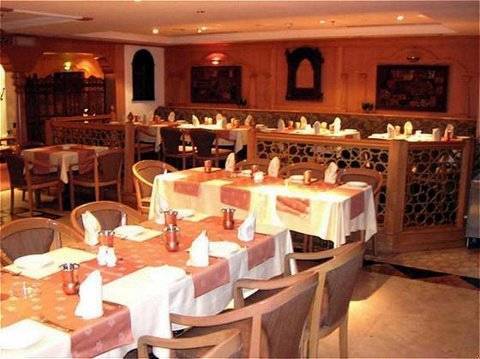J5 Bur Hotel Dubai