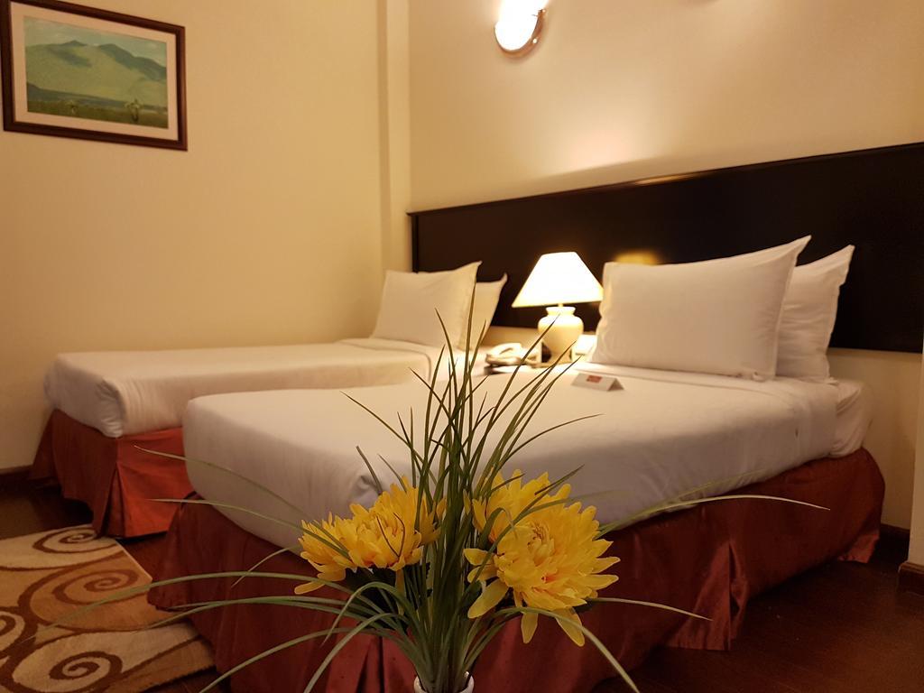 Al Jawhara Metro Hotel 2*