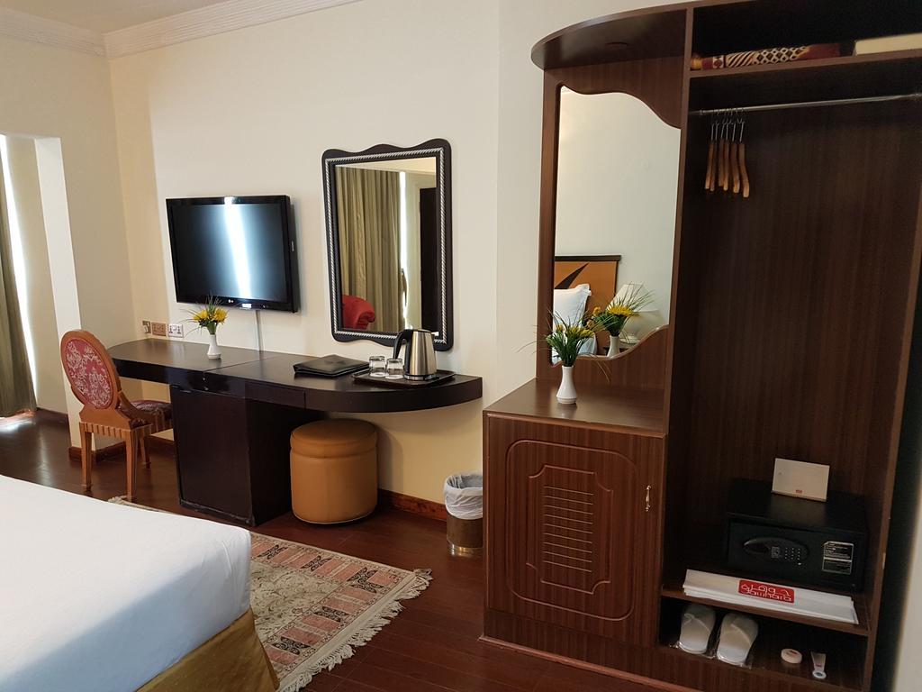 Al Jawhara Metro Hotel 2*