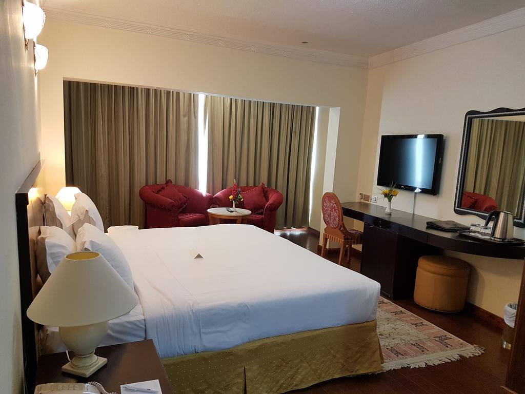 Al Jawhara Metro Hotel 2*