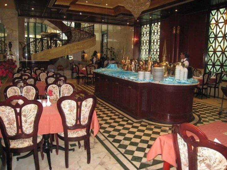 Grand Mayfair Hotel Dubái