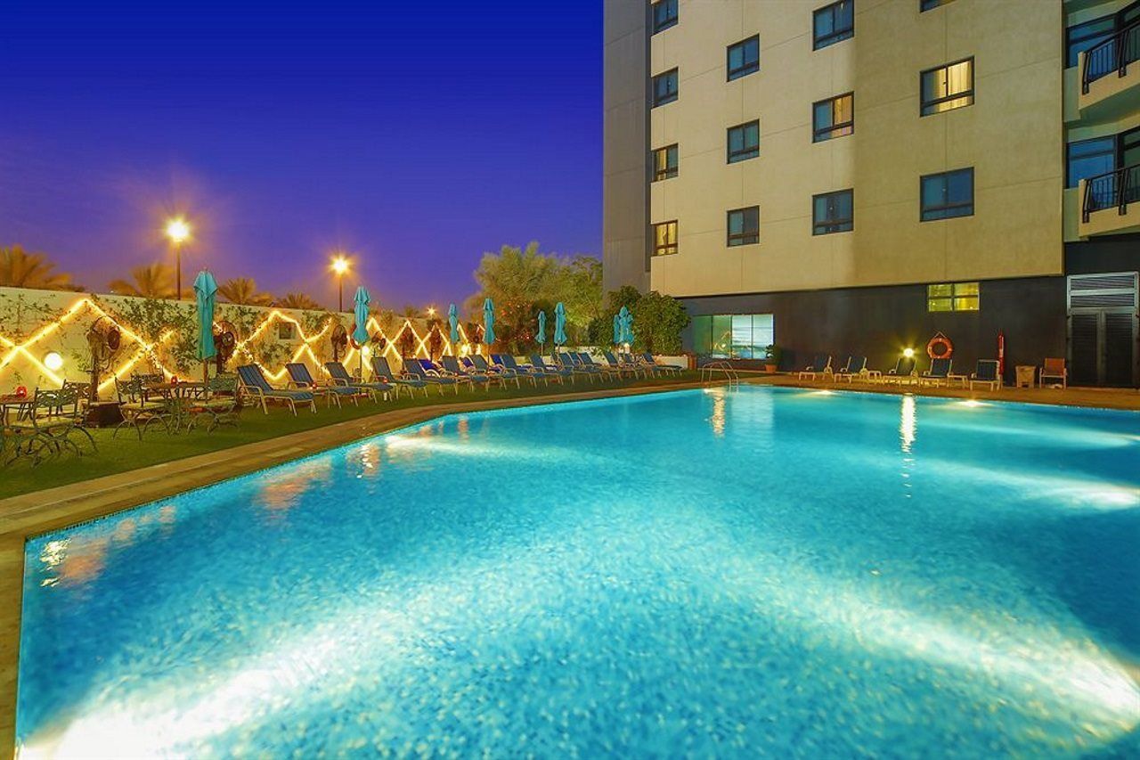 Arabian Park Dubai, An Edge By Rotana 3* Dubái