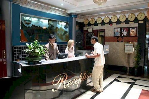 Hotell Rafee 2*