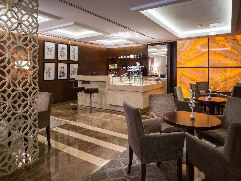 Hotell Majestic City Retreat 4*
