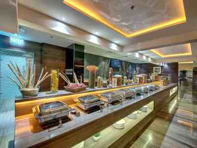 Omega Hotel 4*