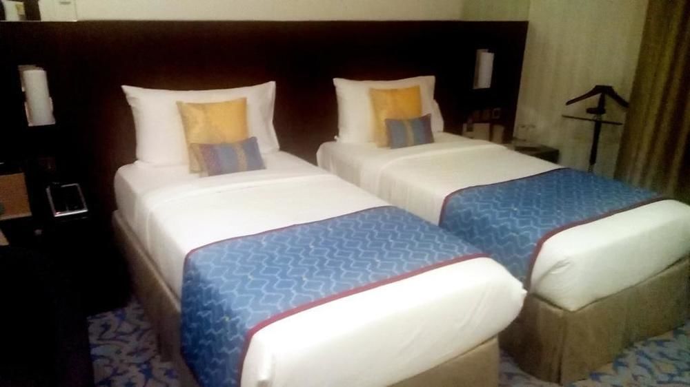 Hotel Raviz Center Point Dubái