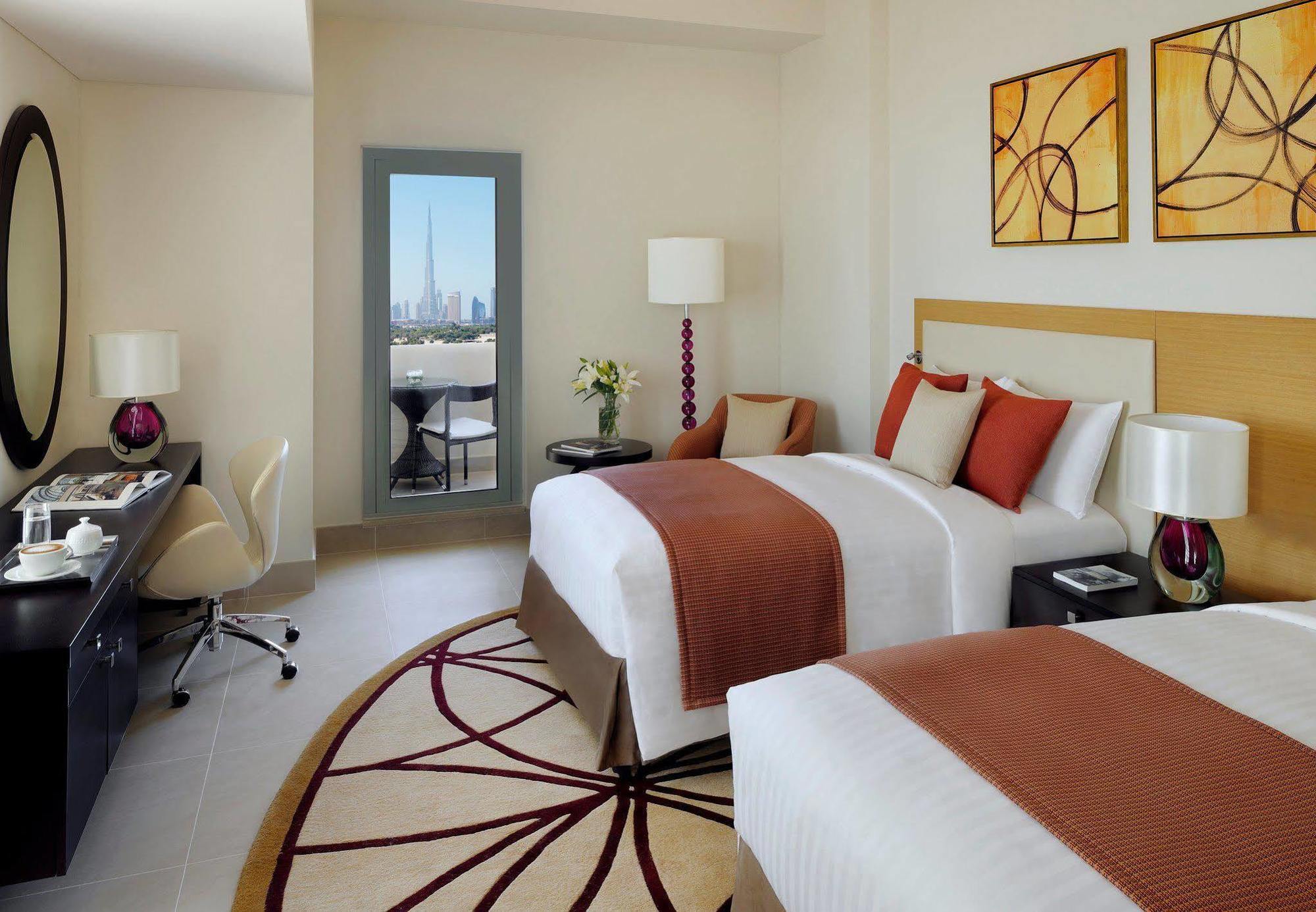 Hotel Marriott Al Jaddaf 5*