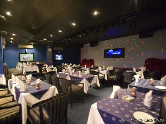 J5 Bur Hotel