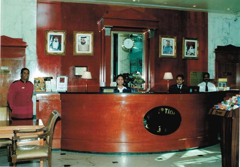 Grand Mayfair Hotel Dubái