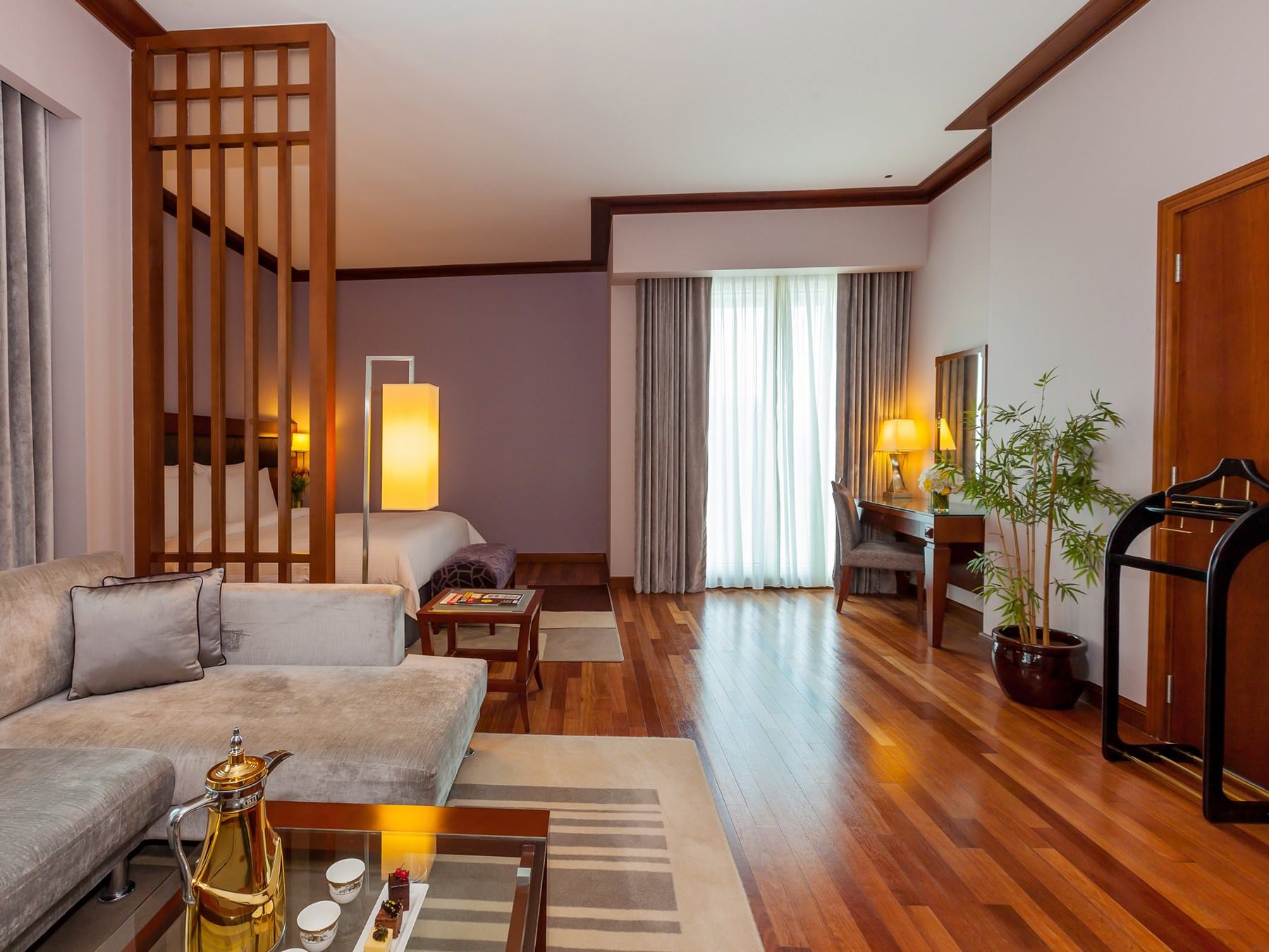 Flora Creek Deluxe Apartments, Aparthotel