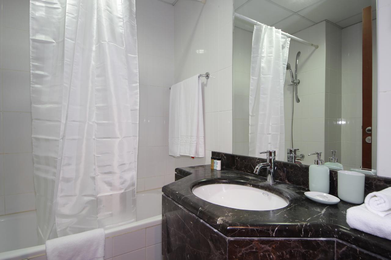 Piks Key - Burj Al Nujoom - Down Town Appartement *