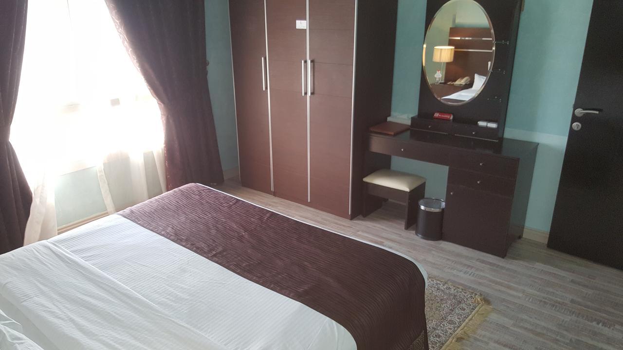 Boulevard 3*