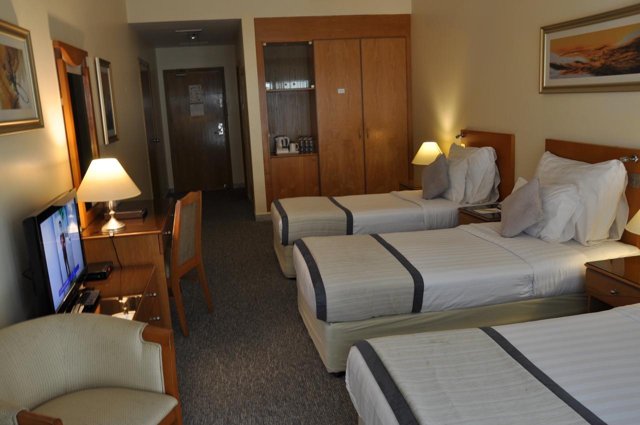 Lavender Deira Hotell