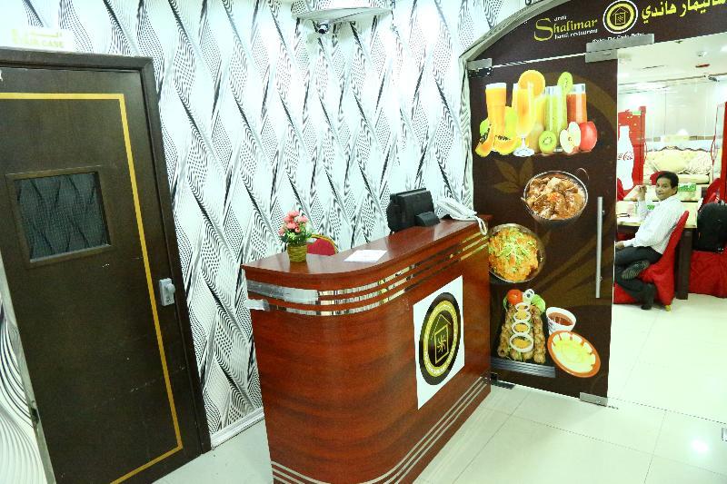 Hotel Golden Square